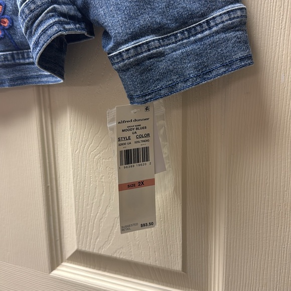 NWT Denim Jacket - Picture 2 of 4